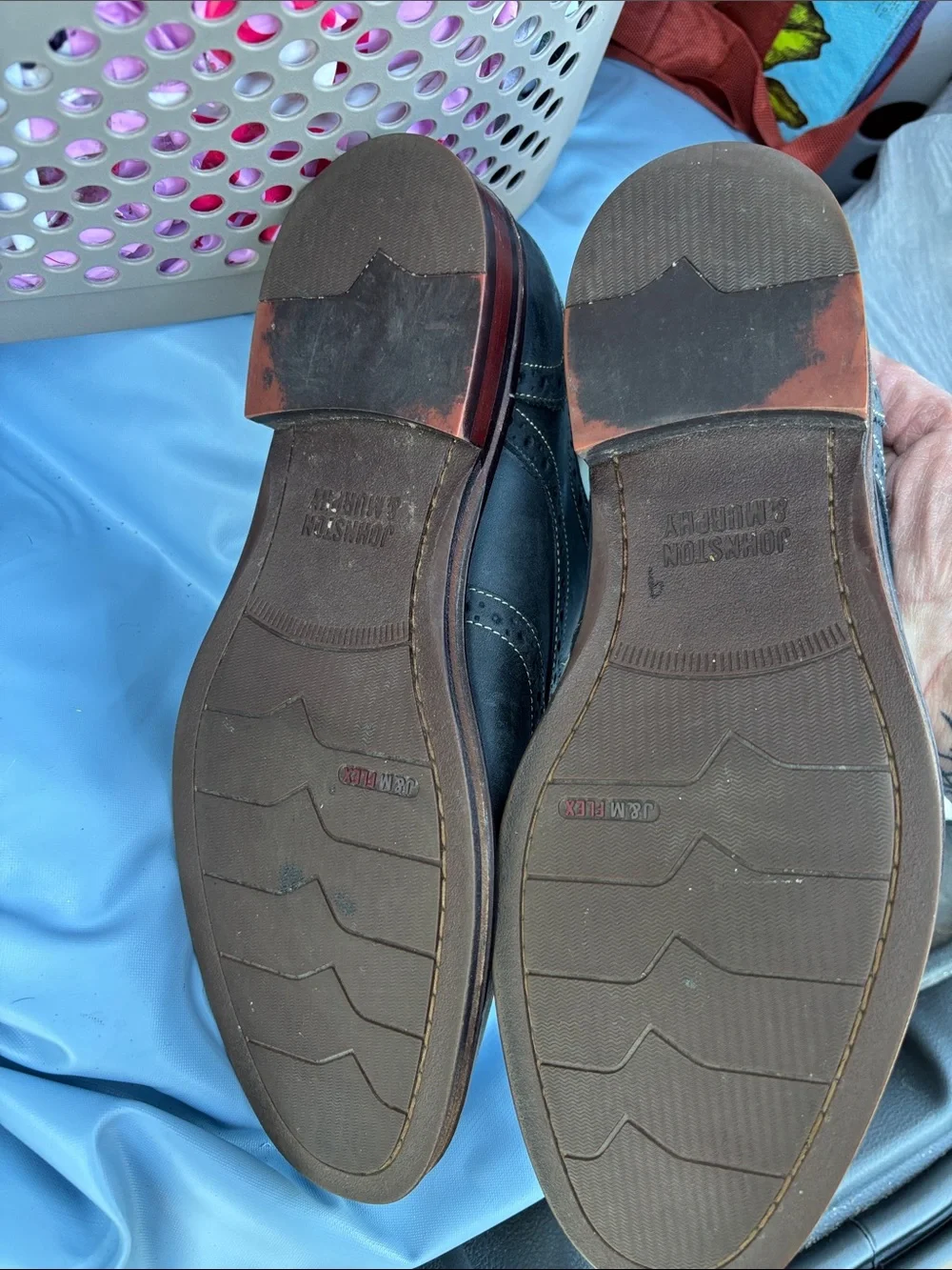 Johnston & Murphy classic wingtip